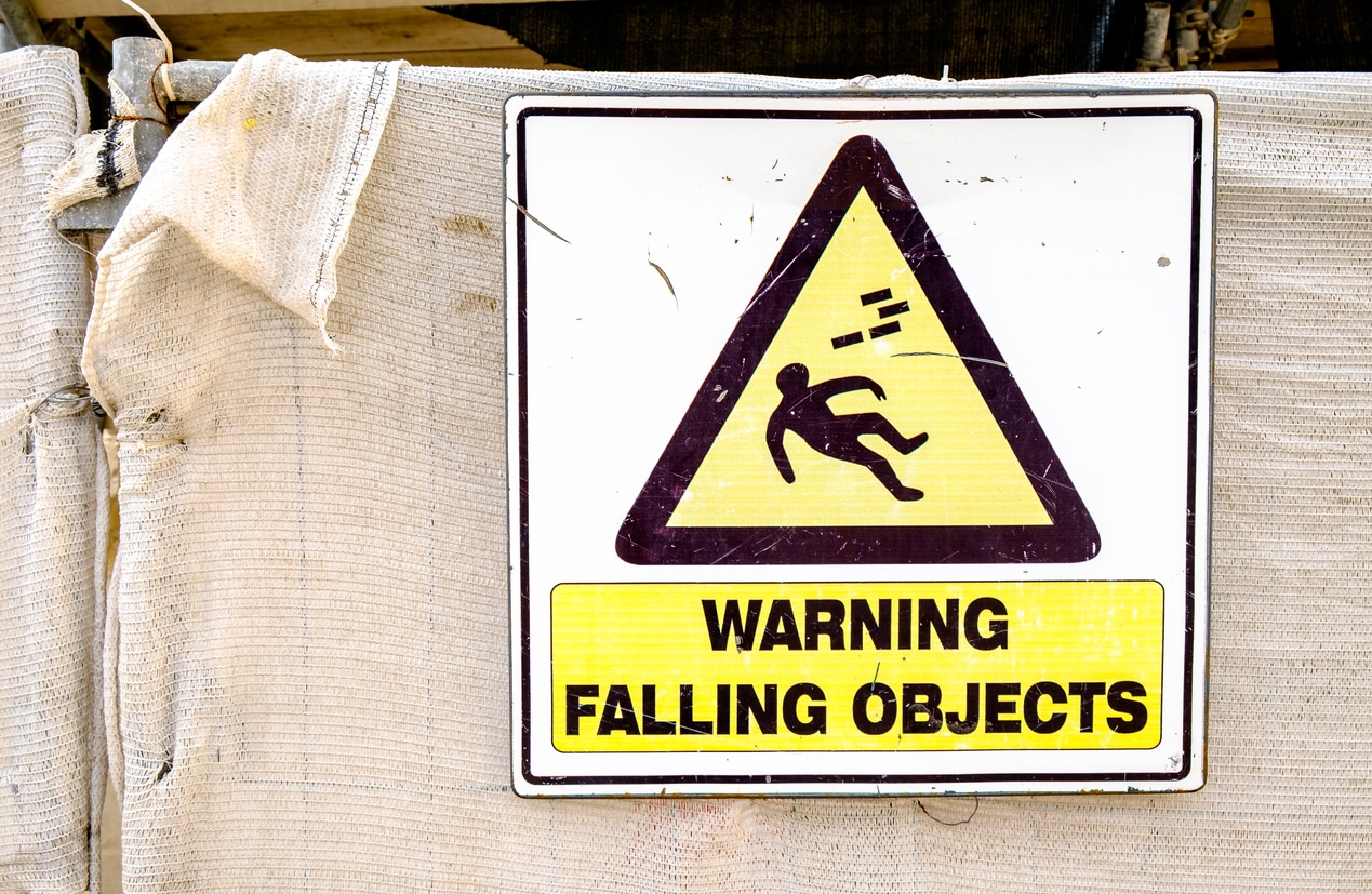 warning falling objects sign at a construction site