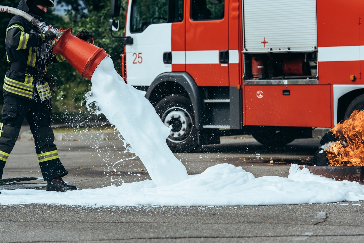 Fire fighting foam 3